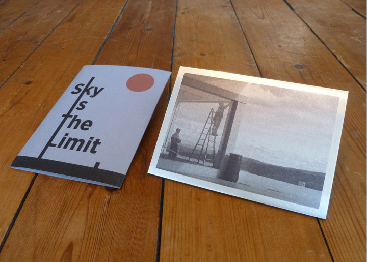 Foto gemaakt & afgewerkt op aluminium met ontwerp zilverglans envelop voor 'Mail Art Project' - '10 jaar Wolkenbreiers / Sky is the Limit', tentoonstelling van Leo Reijnders in Oude Beurs Antwerpen sept.-okt. 2016